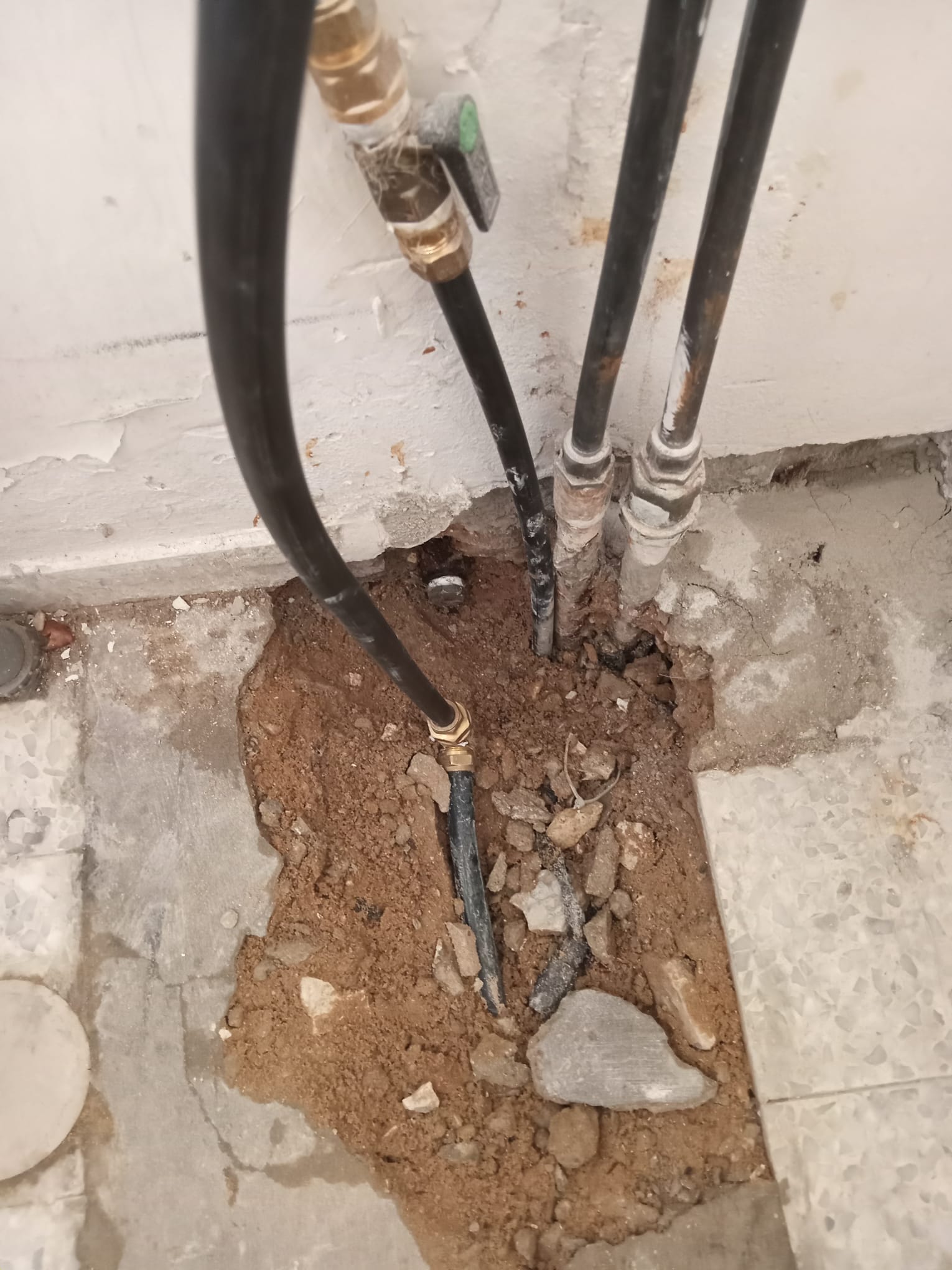יגאל אמויאל אינסטלטור באשדוד — עבודה 2